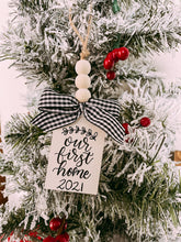 Load image into Gallery viewer, Custom Beaded Wooden Ornament/ Gift Tag/ Stocking Tag with Buffalo Plaid Ribbon
